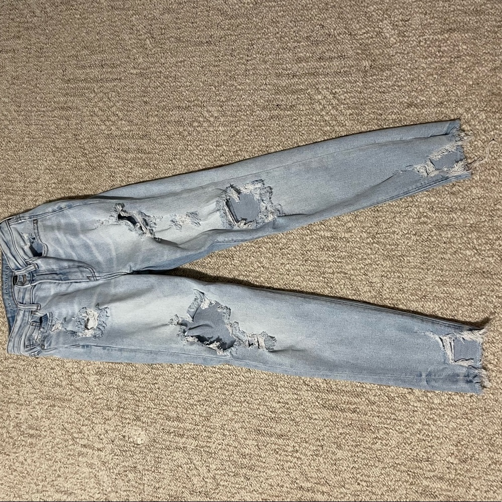 American Eagle Mom Jeans
